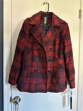 INTL d.e.t.a.i.l.s Red/Navy Plaid Double-Breasted Peacoat Woman’s Medium NWT